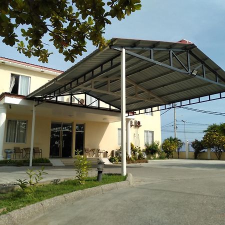 Beach Garden Hotel Dili Exterior foto